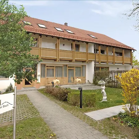 Hotel Am Hachinger Bach By Blattl Neubiberg
