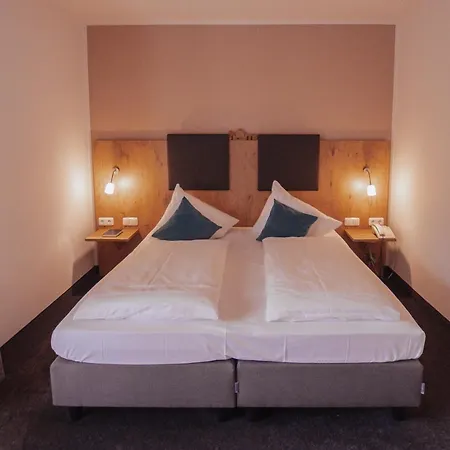 Hotel Am Hachinger Bach Neubiberg
