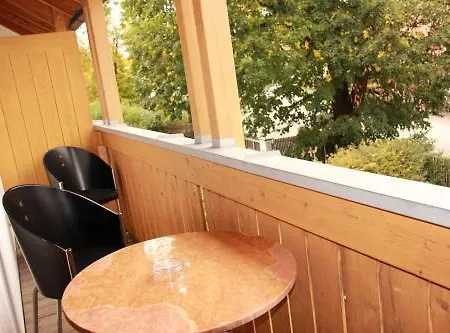 Am Hachinger Bach Hotel 3*
