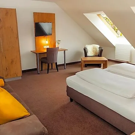 Am Hachinger Bach By Blattl Hotel 3*